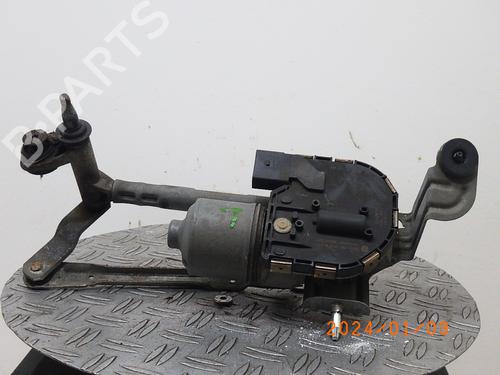 Used Front wiper motor VW GOLF PLUS V (5M1, 521) 1.9 TDI (105 hp) 16136371