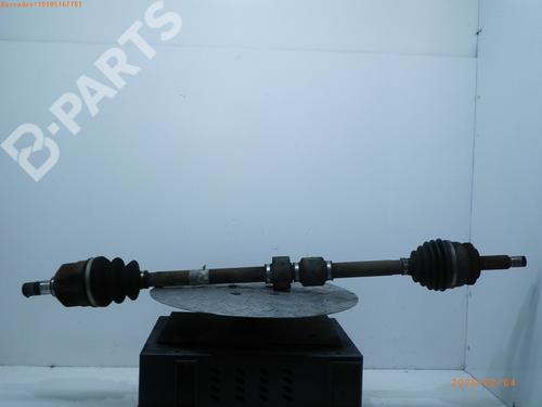 Used Right front driveshaft HYUNDAI i30 Estate (FD) 1.6 CRDi (90 hp) 3123154
