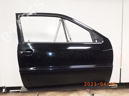 Used Right front door VW POLO (6N2) 1.0 (50 hp) 12269238