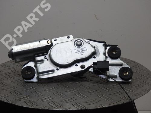 Used Rear wiper motor FORD FOCUS I Turnier (DNW) 1.8 16V (115 hp) 8958694