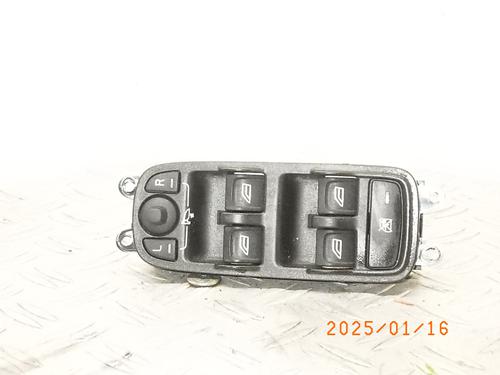 Used Switch VOLVO V50 (545) 1.8 (125 hp) 22782751