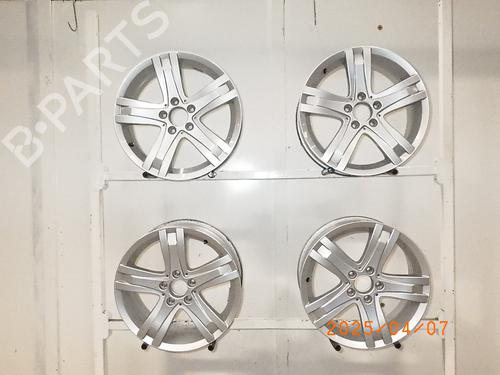 Used Rim MERCEDES-BENZ GLA-CLASS (X156) GLA 200 (156.943) (150 hp) 16784738