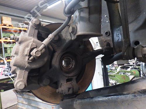 Used Right front steering knuckle FORD FIESTA VI (CB1, CCN) 1.25 (60 hp) 19415533