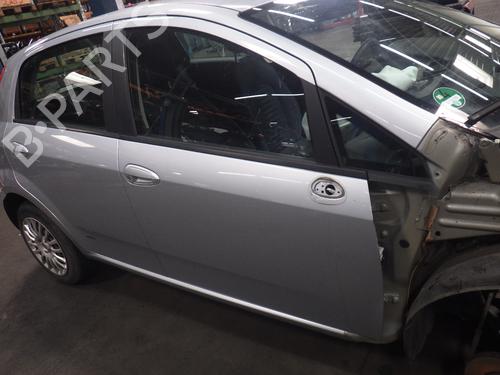 Right front door FIAT GRANDE PUNTO (199_) 1.4 (199AXB11, 199AXB1A, 199BXB1A, 199AXL1A) | BP27684151C3 