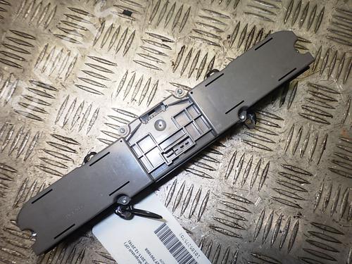 Warning switch VW CRAFTER 30-50 Platform/Chassis (2F_) 2.0 TDI | BP6545797I22 - Image 2