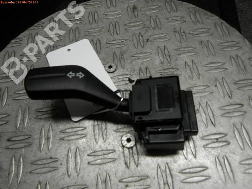 Used Steering column stalk FORD FOCUS II (DA_, HCP, DP) 1.4 (80 hp) 4782140