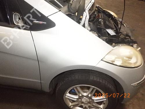 Used Right front fenders MERCEDES-BENZ A-CLASS (W169) A 160 CDI (169.006, 169.306) (82 hp) 27589890