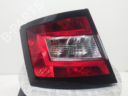 Used Left taillight SKODA FABIA III (NJ3) 1.2 TSI (110 hp) 26199702