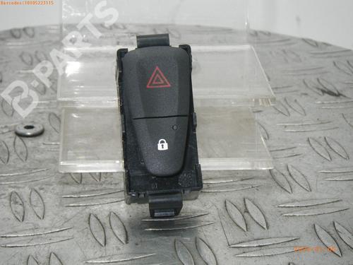 Advarselsbryter DACIA SANDERO II TCe 90 (B8M1, B8MA, B8AC) (90 hp) 4902419
