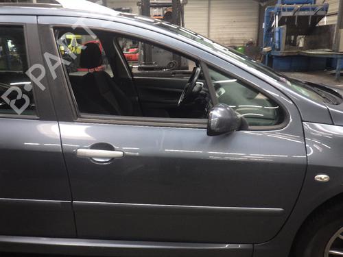 Used Right front door PEUGEOT 307 Break (3E) 1.6 16V (109 hp) 31023615