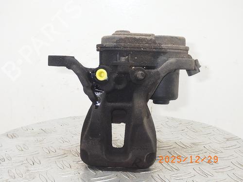 Used Right rear brake caliper TOYOTA COROLLA Hatchback (_E21_, _EA1_, _EH1_) 2.0 Hybrid (MZEH12) (180 hp) 31172083