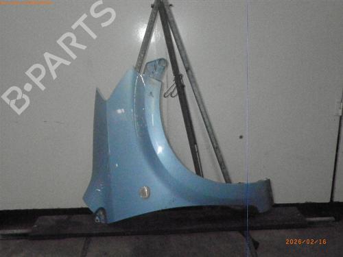 Parafango anteriore destro DAIHATSU SIRION (M3_) 1.0 (M300) (70 hp) 32294917