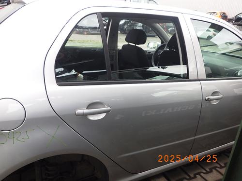 Used Right rear door SKODA FABIA I (6Y2) 1.4 16V (75 hp) 25447909