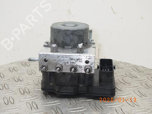 Used ABS pump RENAULT CAPTUR I (J5_, H5_) 0.9 TCe 90 (90 hp) 31597722