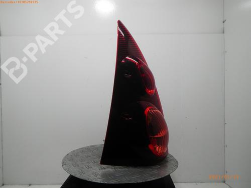 Left taillight PEUGEOT 107 (PM_, PN_) 1.0 | BP6813492C34 