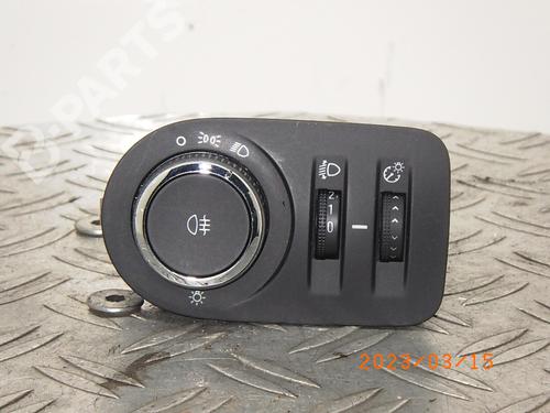 Used Headlight switch OPEL CORSA D (S07) 1.4 (L08, L68) (87 hp) 12120340