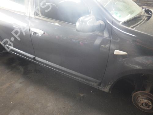 Used Right front door DACIA SANDERO II 1.2 (75 hp) 27091521