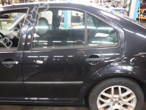 Used Left rear door VW BORA I (1J2) 2.0 (115 hp) 20223254
