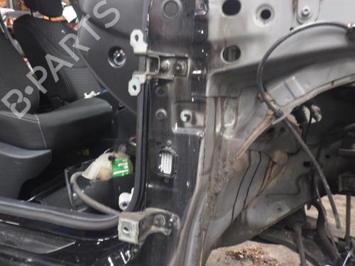 Used Hinge/Door check strap RENAULT CLIO IV (BH_) 1.2 16V (73 hp) 26166738