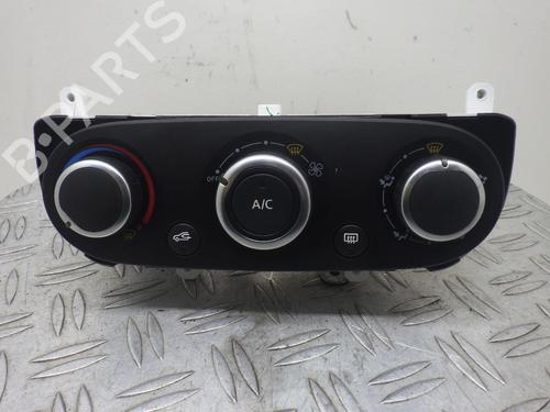 AC Styreenhet / Manøvreringsenhet RENAULT CLIO IV (BH_) 1.2 16V (73 hp) 22936732