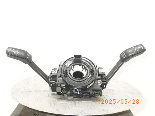 Used Switch VW GOLF VII (5G1, BQ1, BE1, BE2) 1.6 TDI (105 hp) 26301955