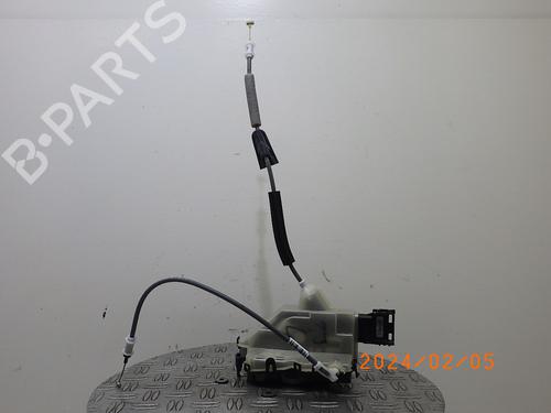 Used Front right lock OPEL CORSA F (P2JO) 1.2 (68) (101 hp) 16747619