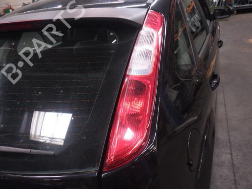 Used Right taillight FORD FOCUS II (DA_, HCP, DP) 1.6 (100 hp) 26291892