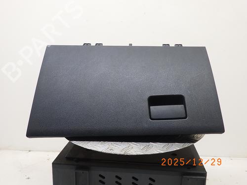 Used Glove box TOYOTA COROLLA Hatchback (_E21_, _EA1_, _EH1_) 2.0 Hybrid (MZEH12) (180 hp) 31170567