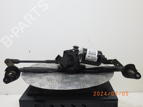 Used Front wipers mechanism KIA MAGENTIS II (MG) 2.0 CRDi (140 hp) 8238540