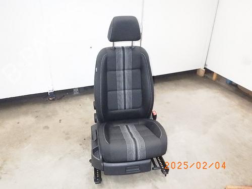 Used Right front seat VW GOLF PLUS V (5M1, 521) 1.2 TSI (86 hp) 23198513