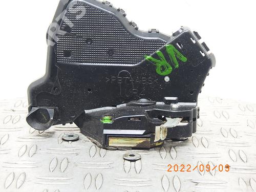Front right lock TOYOTA COROLLA (_E12_) 1.6 VVT-i (ZZE121_, ZZE121R) | BP970279C97 
