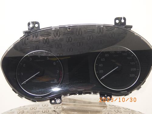 Used Instrument cluster HYUNDAI i20 II (GB, IB) 1.2 (84 hp) 15817652
