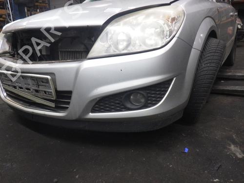 Used Front bumper OPEL ASTRA H Estate (A04) 1.9 CDTI (L35) (100 hp) 30464678