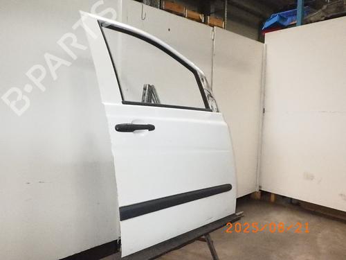 Right front door MERCEDES-BENZ VITO / MIXTO Van (W639) 110 CDI (639.601, 639.603, 639.605) | BP28152713C3 