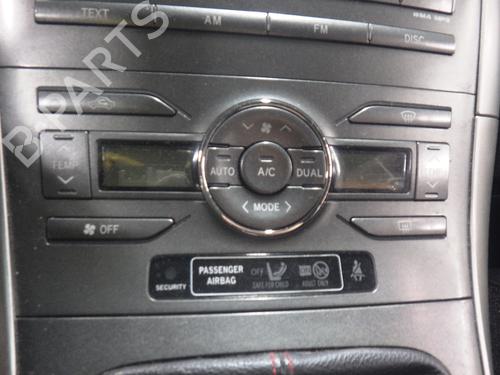 Commande Chauffage TOYOTA AURIS (_E15_) 1.4 (ZZE150_, ZZE150R) (97 hp) 30641646