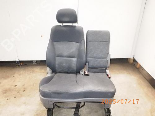 Used Right front seat HYUNDAI H-1 Cargo (TQ) 2.5 CRDi (170 hp) 27527974