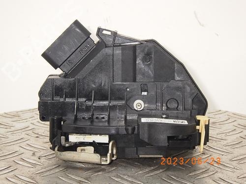 Used Front left lock FORD ECOSPORT 1.5 Ti (112 hp) 13576091