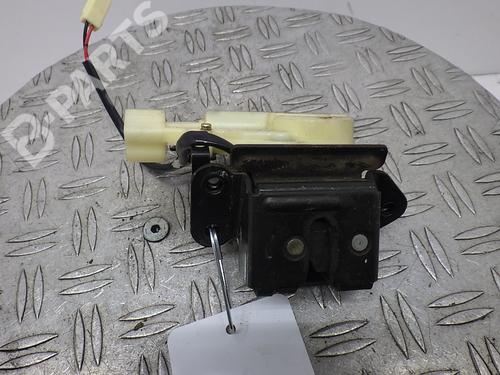Used Tailgate lock MAZDA PREMACY (CP) 1.9 (CP8W) (100 hp) 10138690