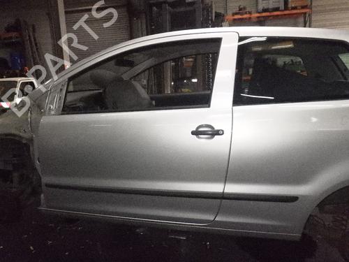 Used Left front door VW FOX Hatchback (5Z1, 5Z3, 5Z4) 1.2 (55 hp) 29247730