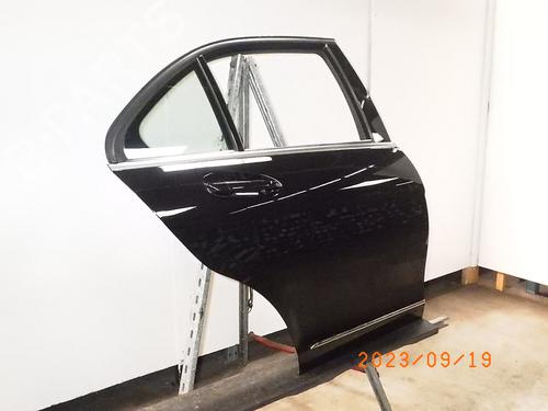 Right rear door MERCEDES-BENZ C-CLASS (W204) C 350 (204.056) | BP15287243C5 