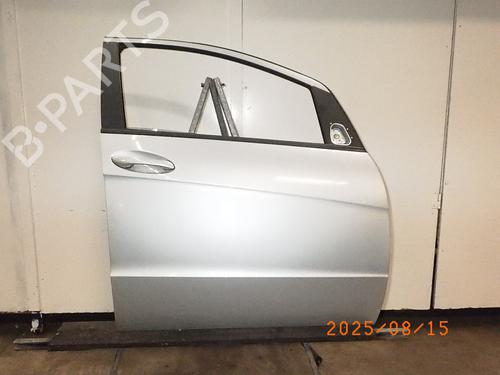 Used Right front door MERCEDES-BENZ A-CLASS (W169) A 150 (169.031, 169.331) (95 hp) 27343639