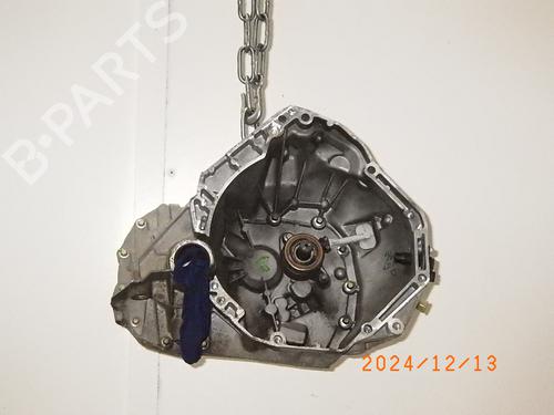 Used Gearbox RENAULT TWINGO III (BCM_, BCA_) 1.0 SCe 70 (BCMB) (69 hp) 21288788
