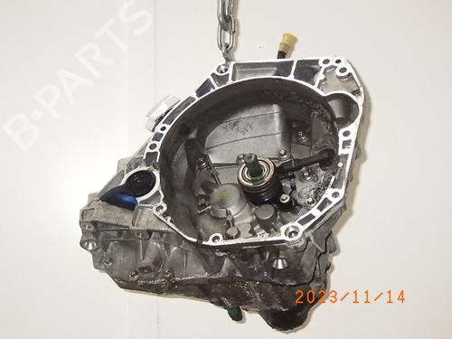 Used Gearbox DACIA SANDERO II TCe 90 (B8M1, B8MA, B8AC) (90 hp) 15971500