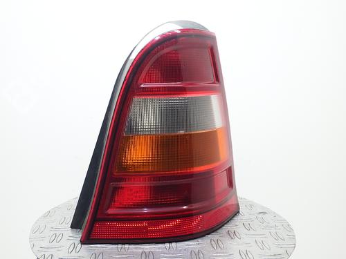 Used Right taillight MERCEDES-BENZ A-CLASS (W168) A 140 (168.031, 168.131) (82 hp) 8916459