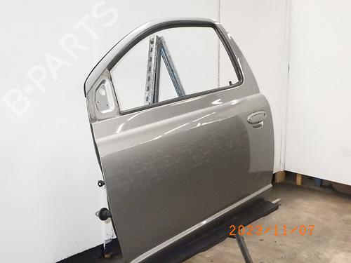 Left front door TOYOTA YARIS (_P1_) 1.3 (SCP12_, SCP13_, SCP12R, SCP13R) | BP15853511C2 