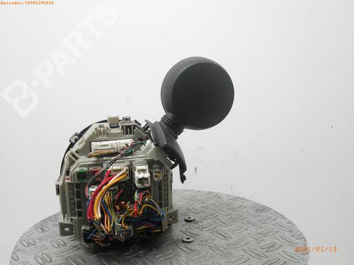 Instrument cluster PEUGEOT 107 (PM_, PN_) 1.0 | BP6813552C47 