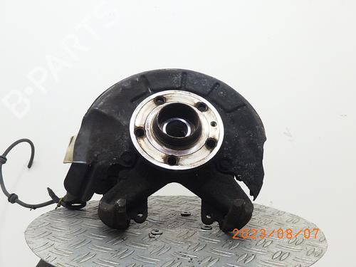 Used Left front steering knuckle VW POLO (9N_, 9A_) 1.2 12V (64 hp) 14846957