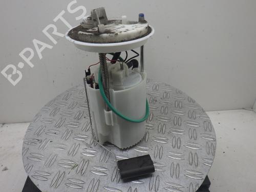 Used Fuel pump FIAT PUNTO (199_) 1.2 (199AXZ1A, 199BXZ1A) (69 hp) 26172110