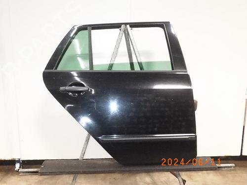 Dør højre bagtil SKODA FABIA I Combi (6Y5) 1.4 16V (100 hp) 18265095