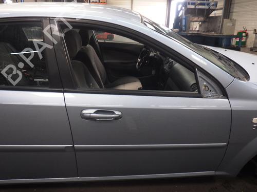 Used Right front door CHEVROLET LACETTI (J200) 1.4 16V (95 hp) 26213763